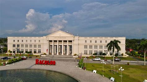 NBI probes Bacolod workers linked to fake business permit scheme.